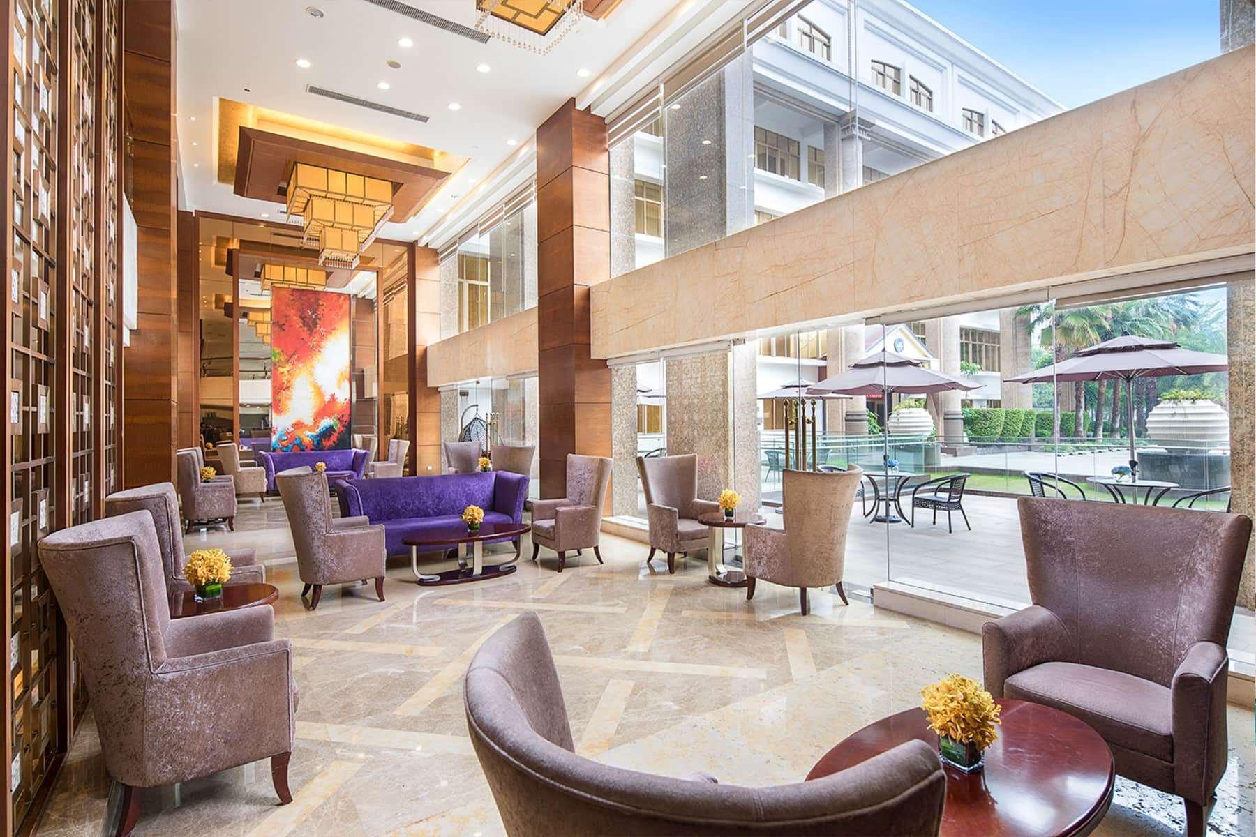 Ramada Shenzhen Baoan Hotel Buitenkant foto