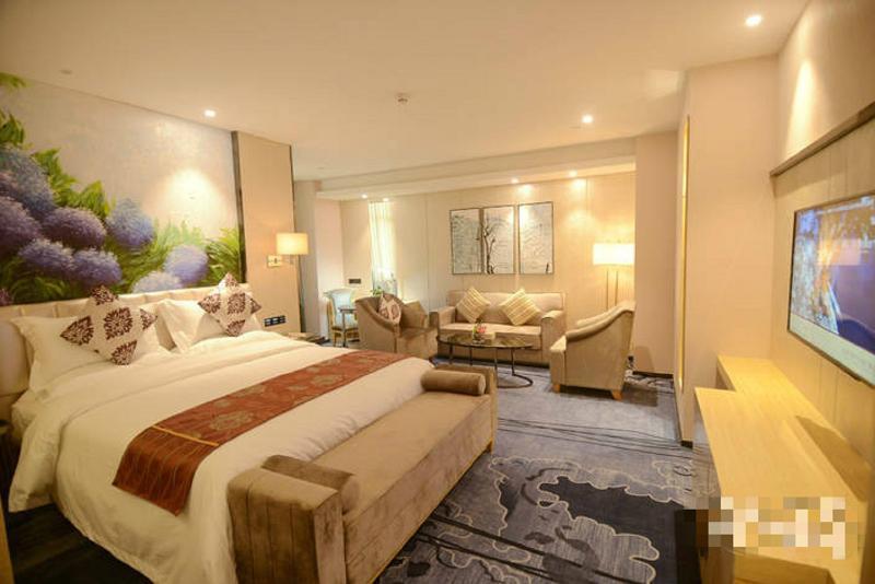 Ramada Shenzhen Baoan Hotel Buitenkant foto