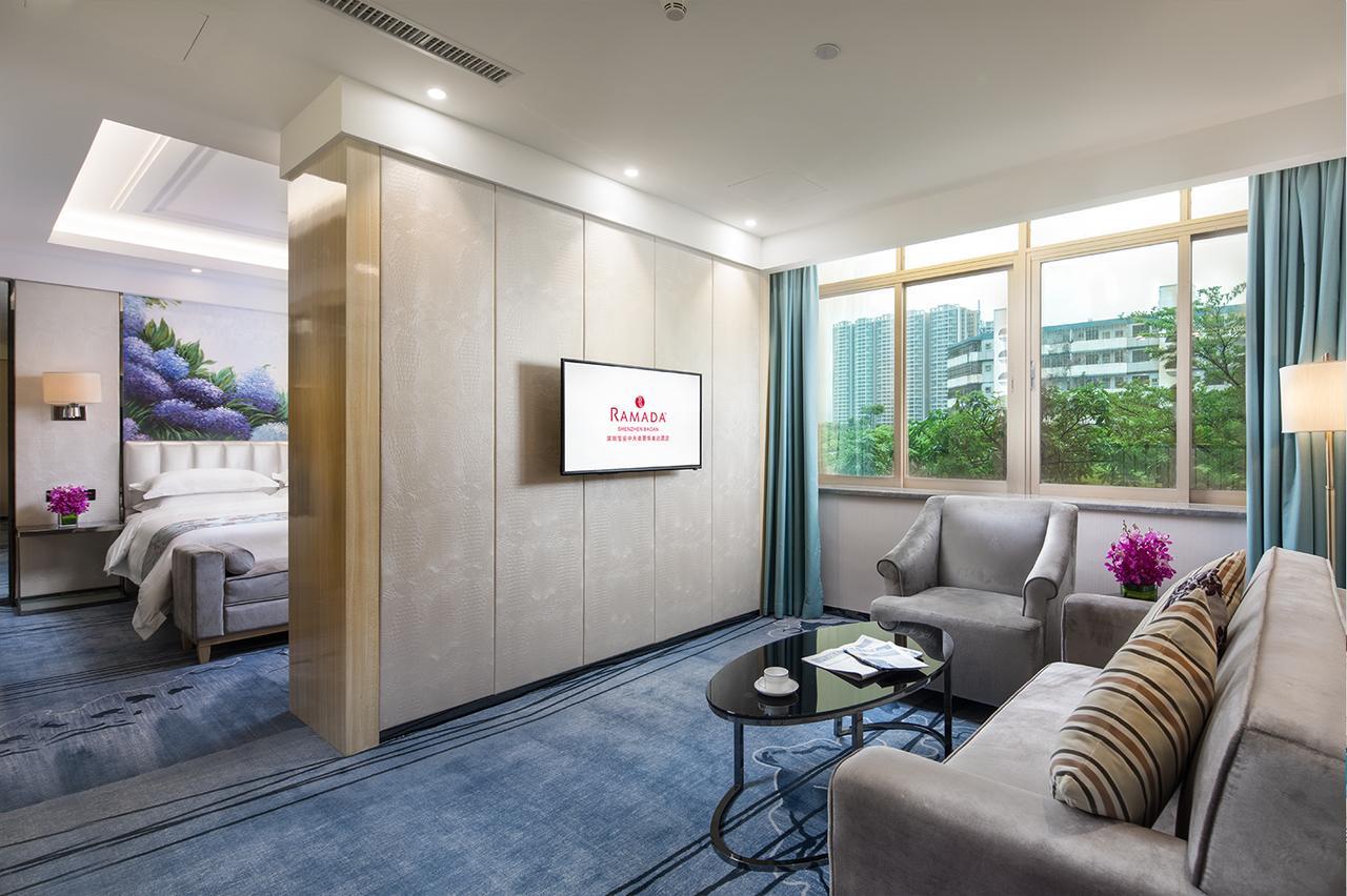 Ramada Shenzhen Baoan Hotel Buitenkant foto